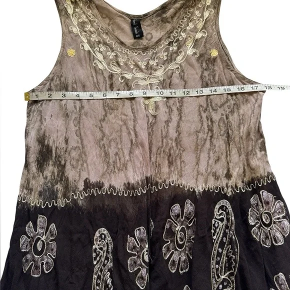 Sacred Thread Brown Tan Floral Embroidery Lightweight Blouse Size Medium OS - Picture 9 of 11